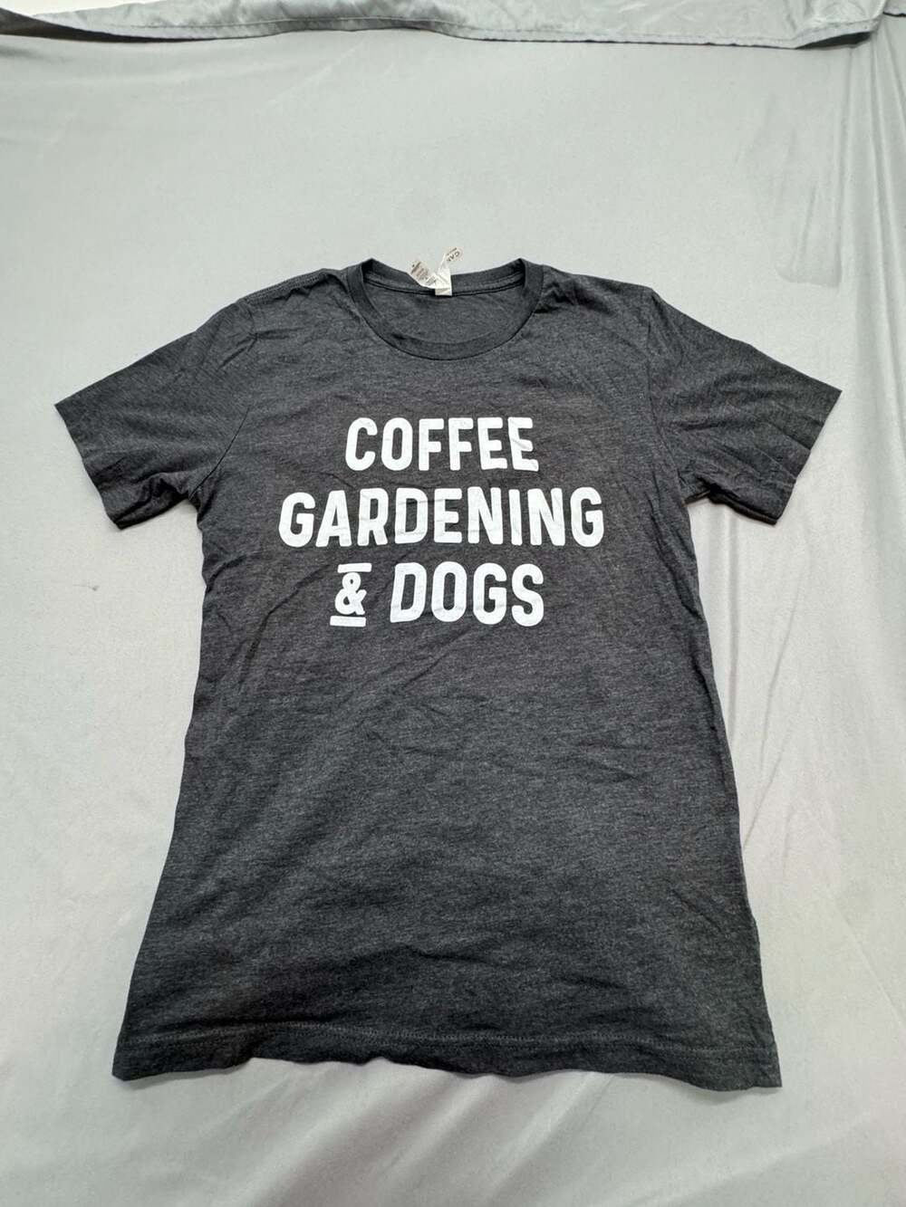 Bella Canvas Coffee Gardening Dogs Graphic T-Shirt Size M Dark Grey